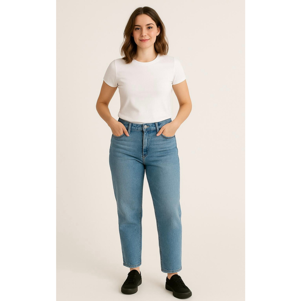 Women's Hollister Blue Ultra High-Rise Mom Jeans 32 Minimalist Western Cabincore